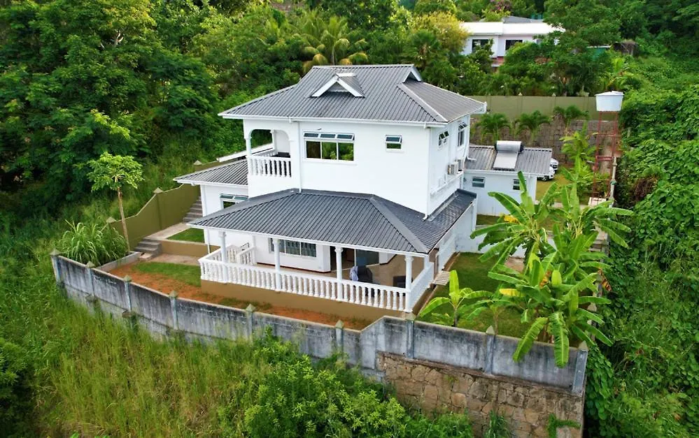 Kaktus Villa Au Cap Seychellen