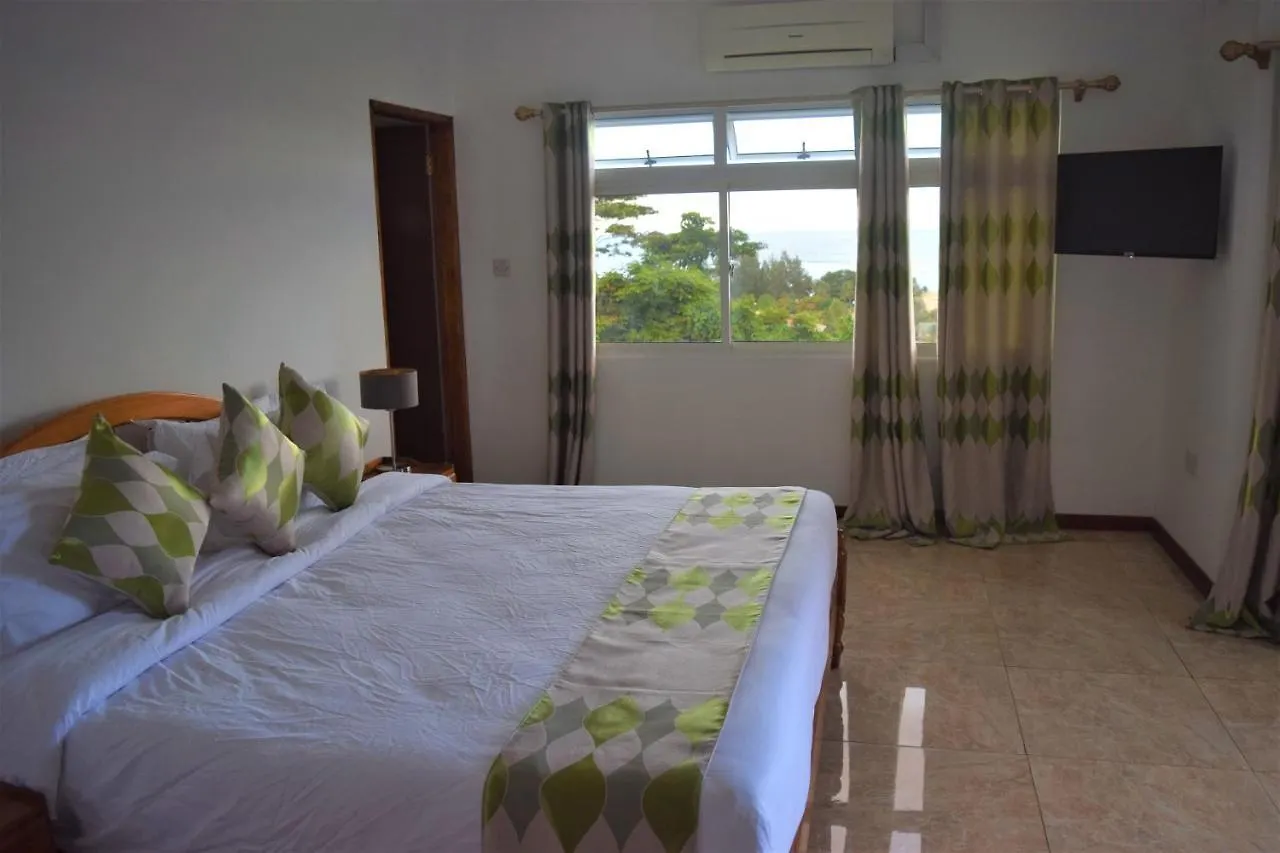 Kaktus Villa Au Cap Seychellen